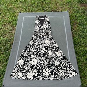 Evan Picone Dress Womens Size‎ 6 Black Cream Abstract Floral Popover Midi whimsy